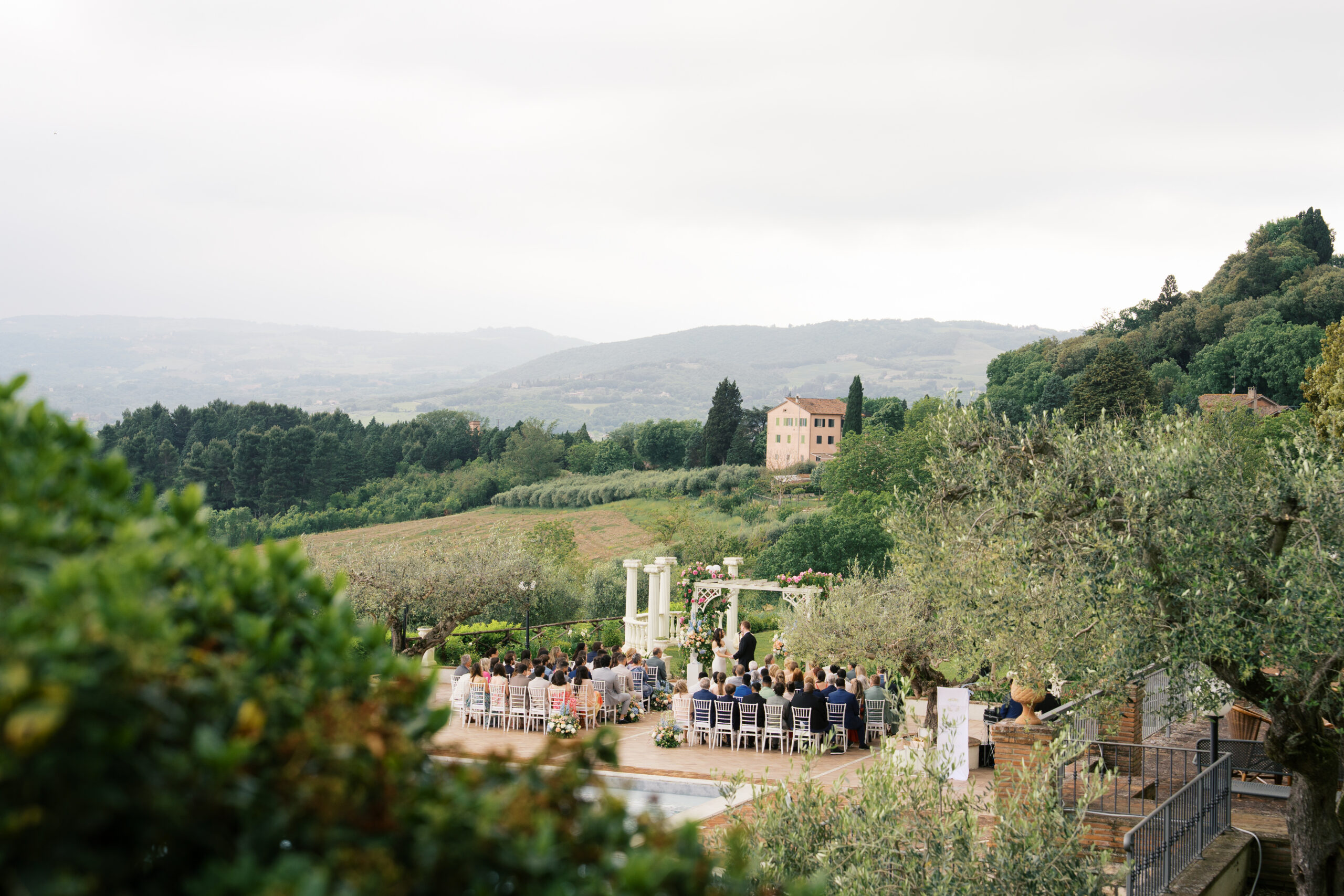 monastero santa margherita wedding ceremony overlooking the italian countryside