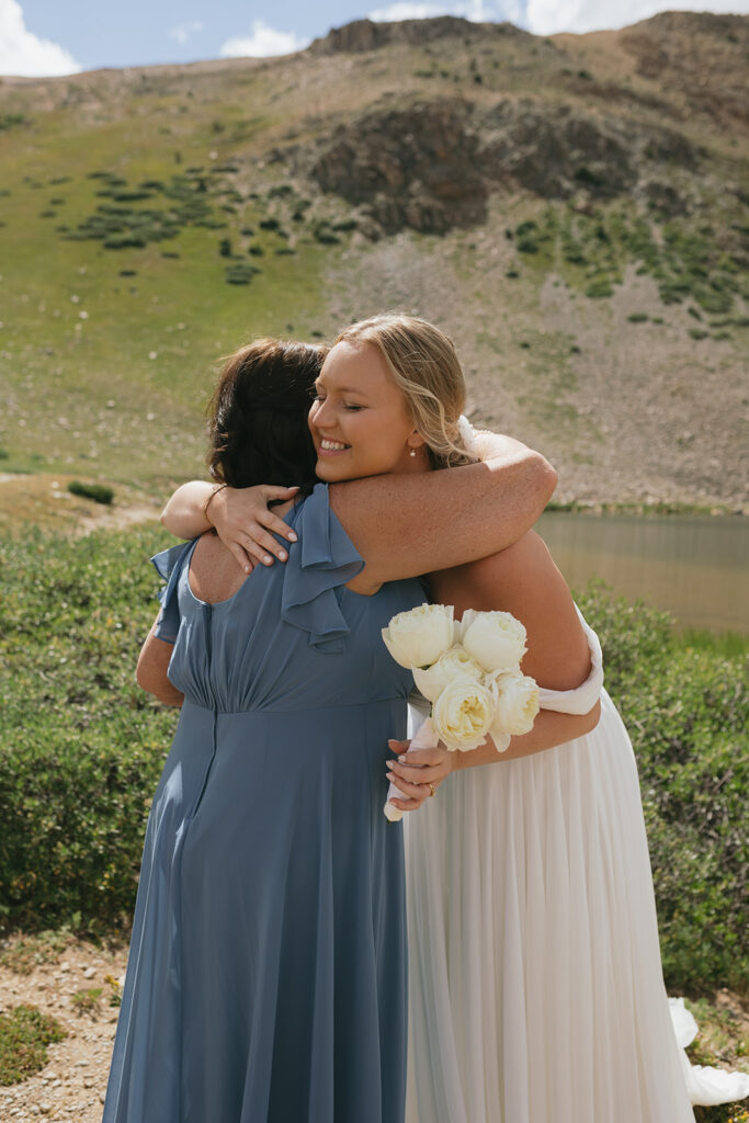 bride talking with her guests before the wedding ceremony