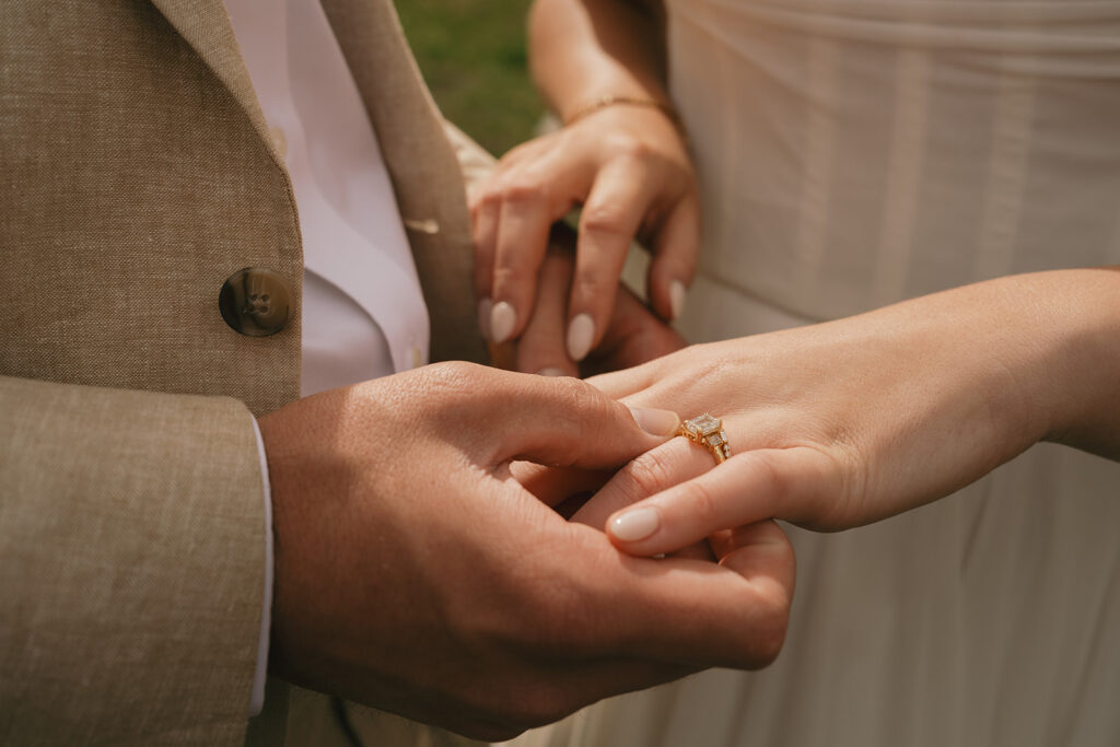 closeup of the bride and groom wedding ring