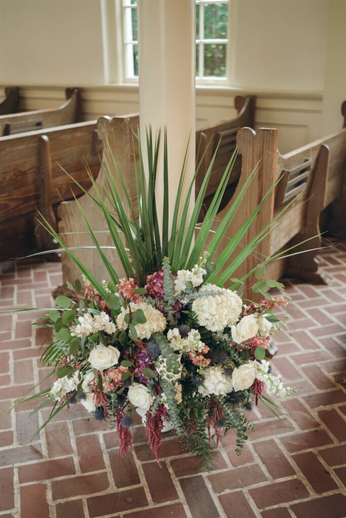 colorful flowers at the elegant wedding ceremony