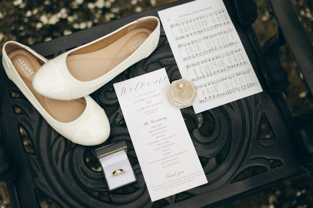 Authentic & Timeless Wedding details