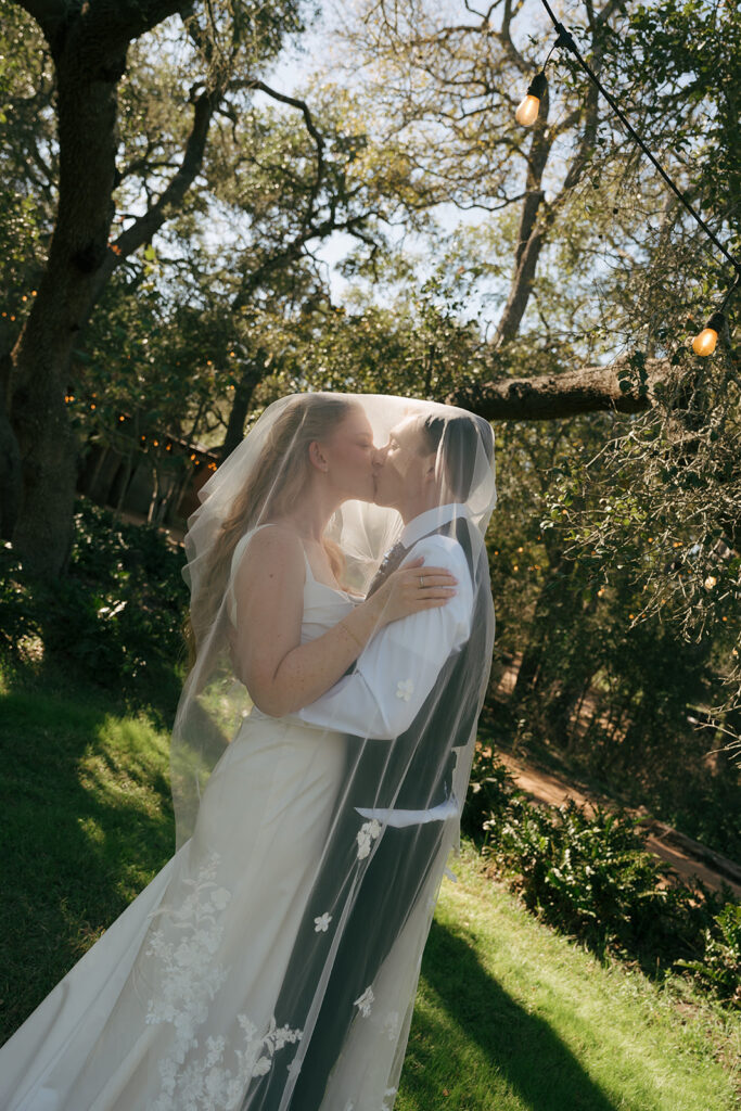 Paige and Ben’s Romantic & Relaxed Wedding Day