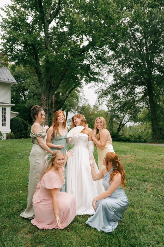 cute picture of the bride and her friends