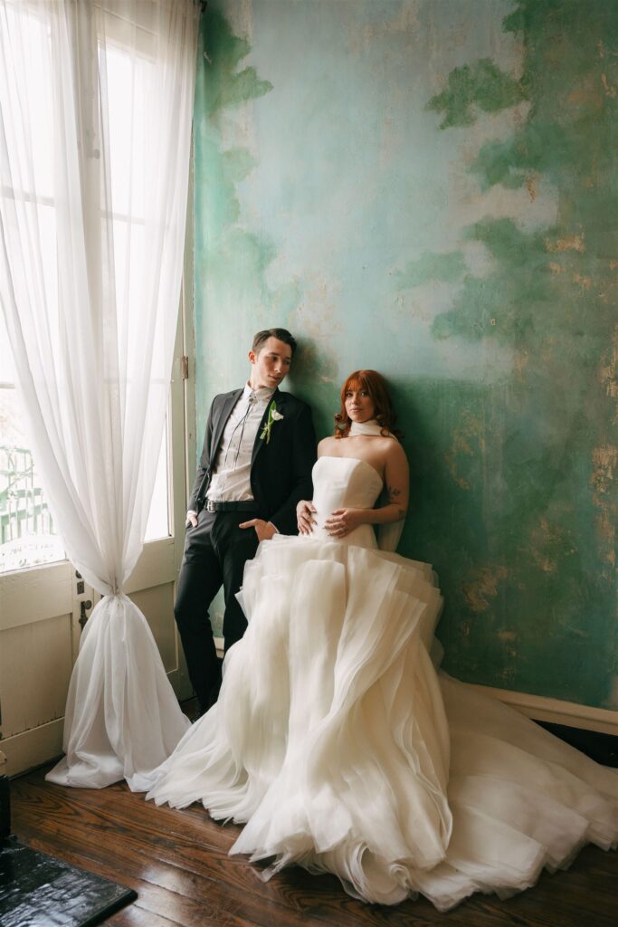 editorial couple at riverwood mansion wedding