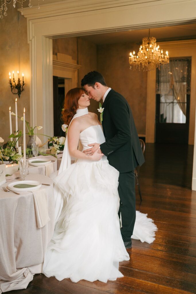intimate wedding couple in nashville 
